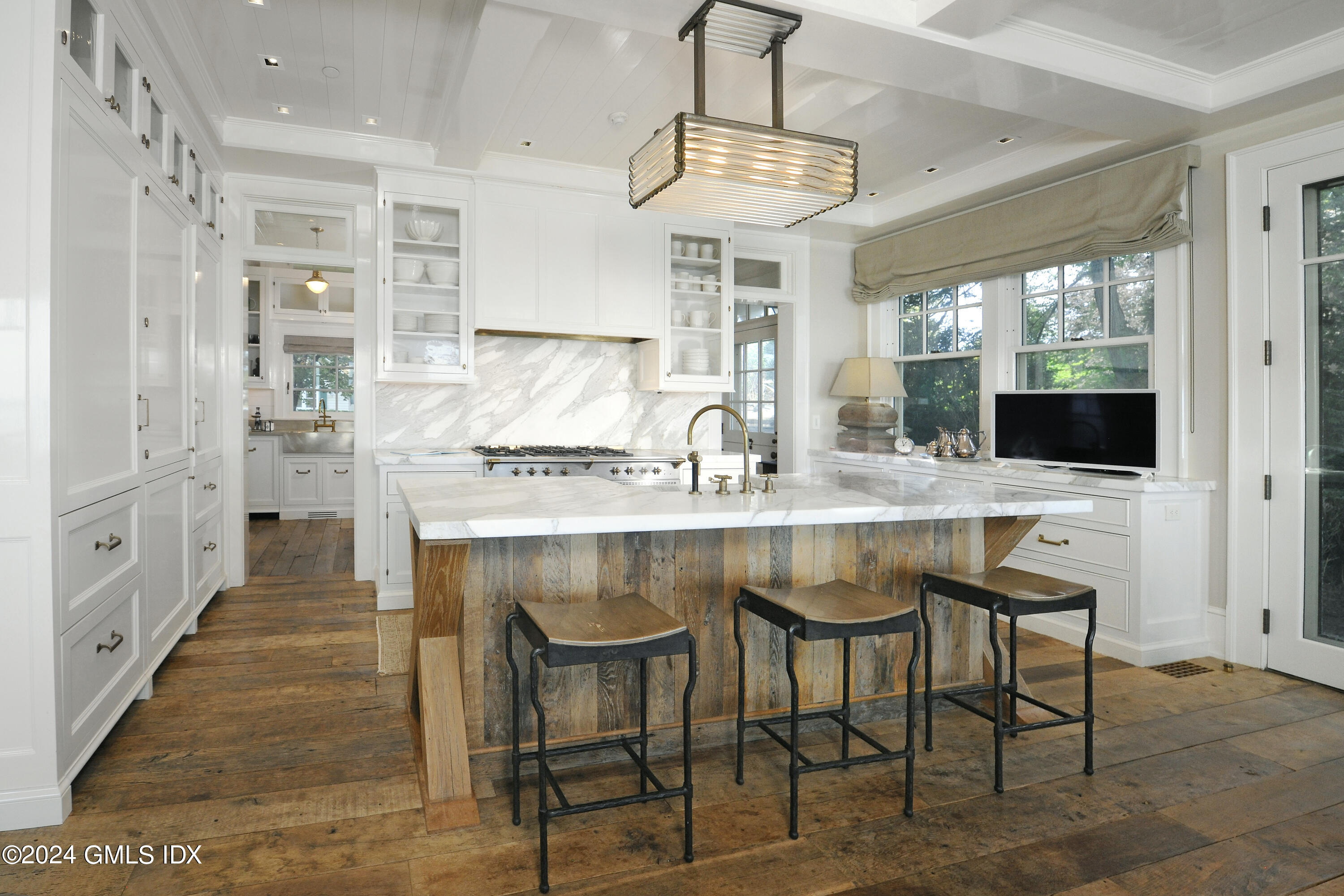 46 Compo Mill Cove Westport, CT 06880 - Photo 8 of 40 Kitch2