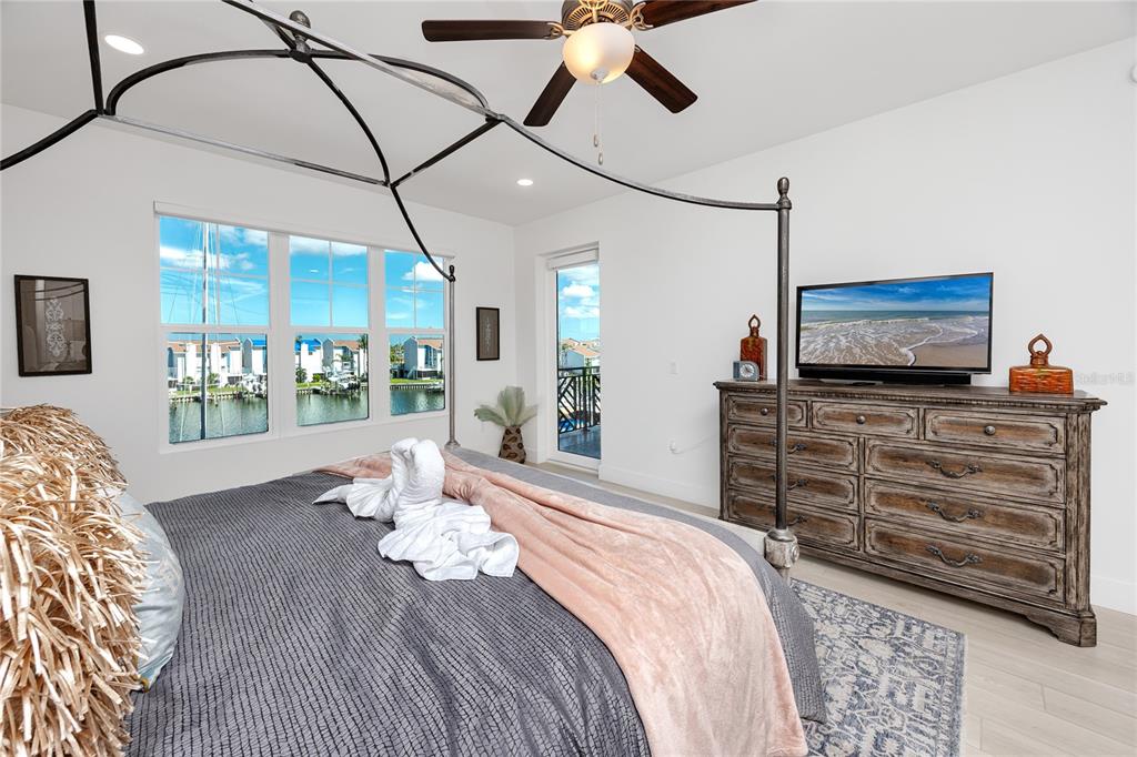 300 150th Avenue, Unit 305 Madeira Beach, FL 33708 - Photo 25 of 58