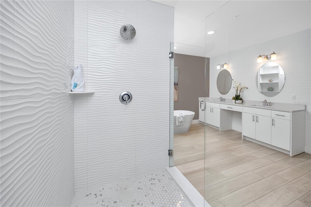 300 150th Avenue, Unit 305 Madeira Beach, FL 33708 - Photo 30 of 58