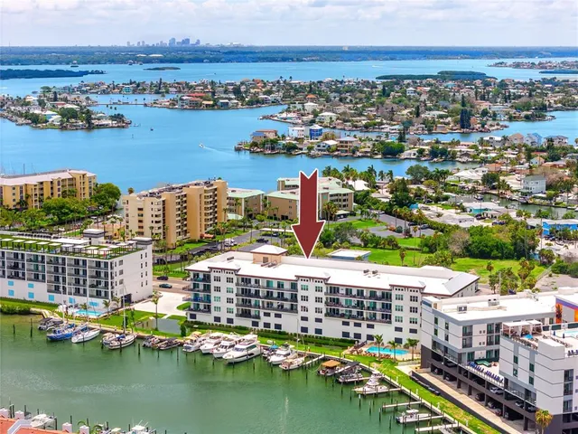 $1,199,000 | 300 150th Avenue, Unit 305, Madeira Beach, FL 33708