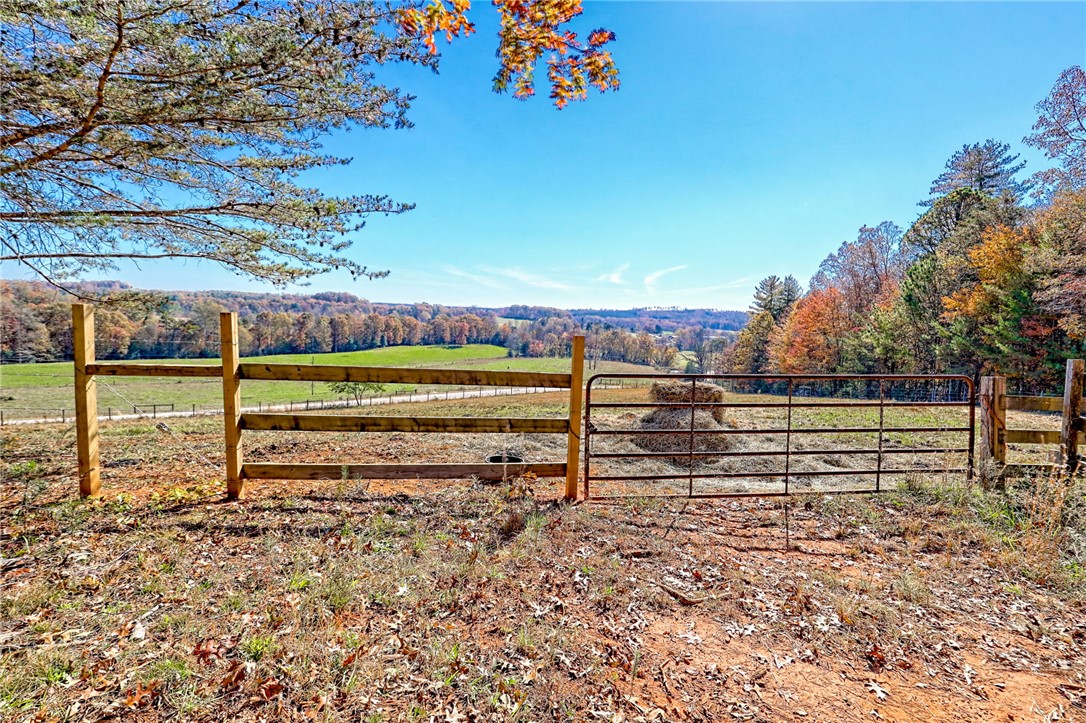 225 Whetstone Mountain Rd Mountain Rest Mountain Rest, SC 29664 - Photo 44 of 50