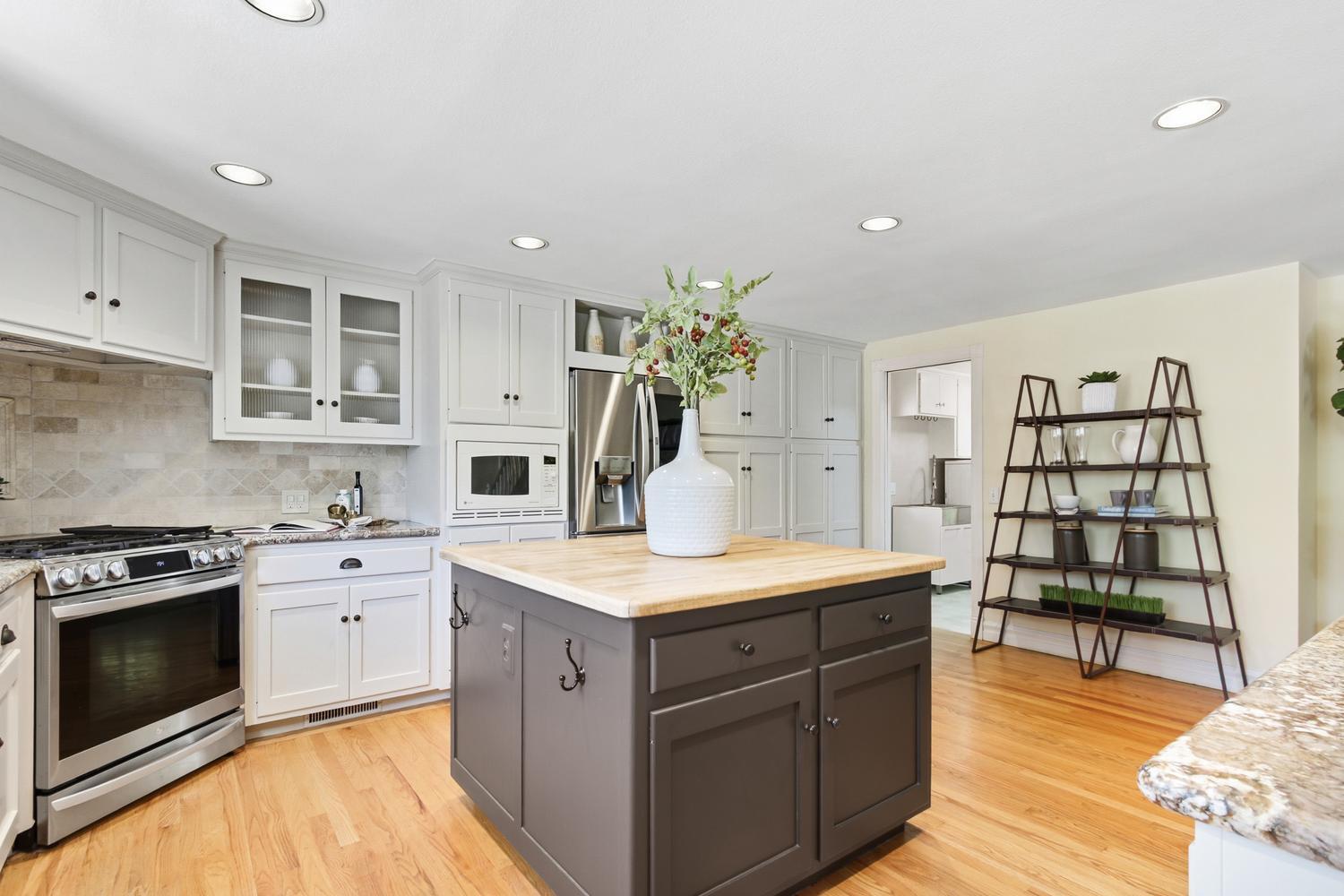 4294 Creekhaven Road Auburn, CA 95602 - Photo 17 of 73