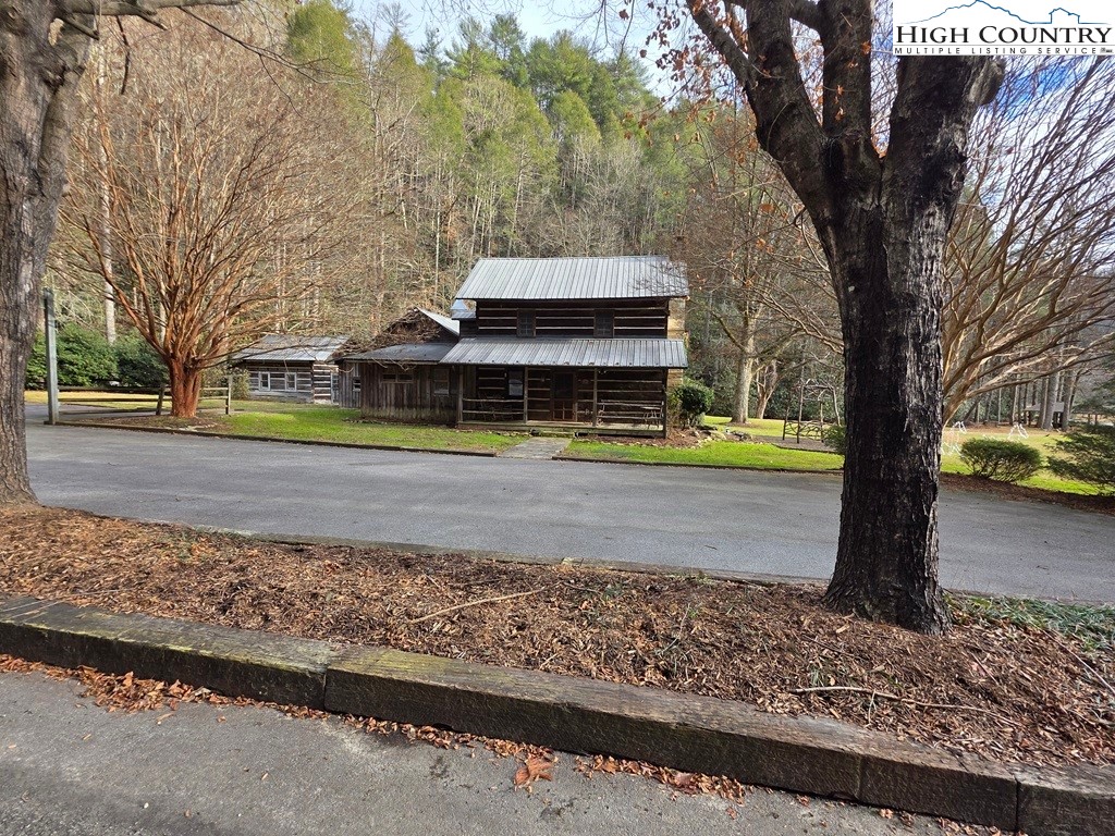 Lot 105 Holleridge Road Ferguson, NC 28624 - Photo 35 of 42 a view of a yard with large trees