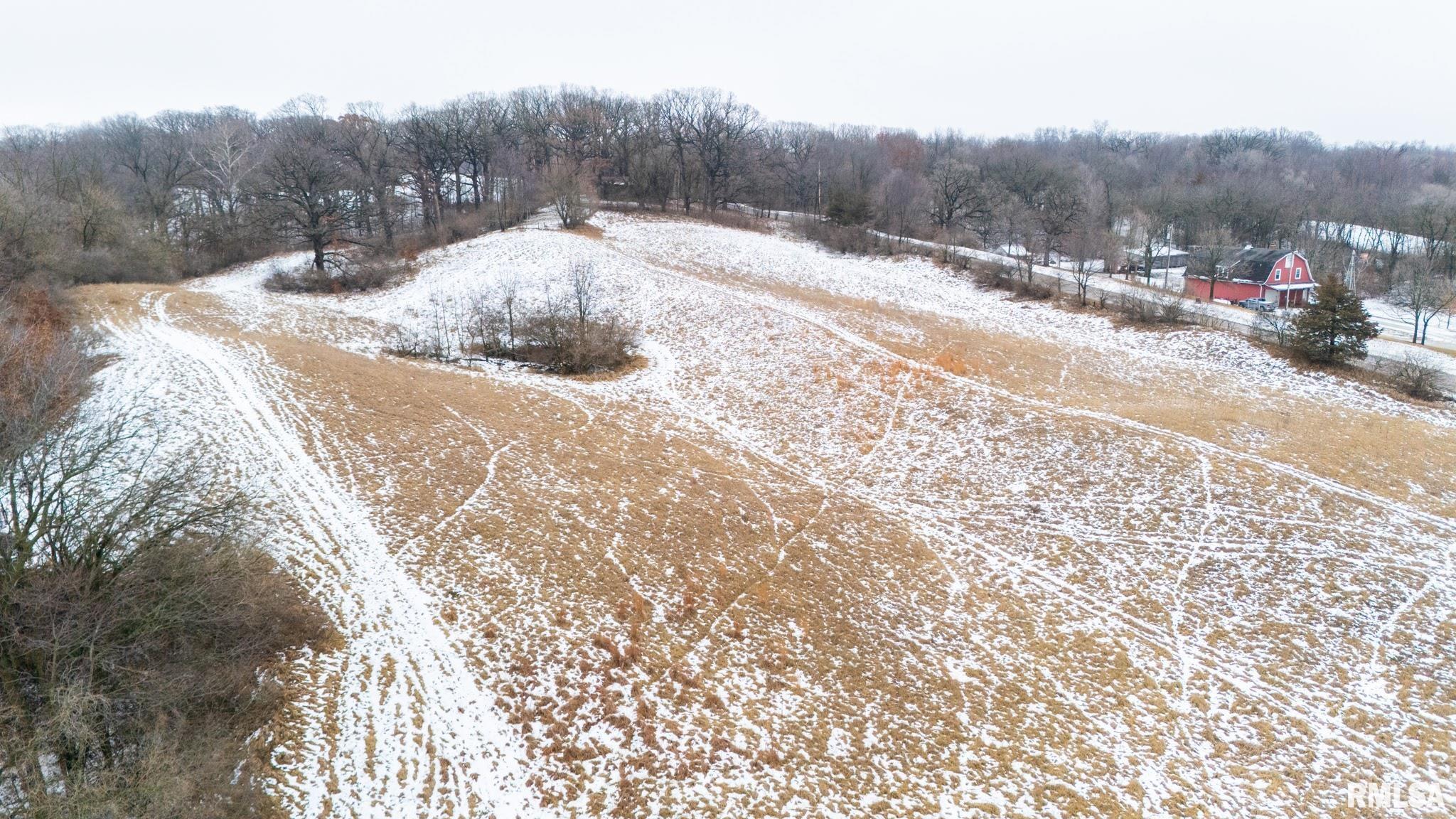 15720 Red Shale Hill Road Pekin, IL 61554 - Photo 11 of 26