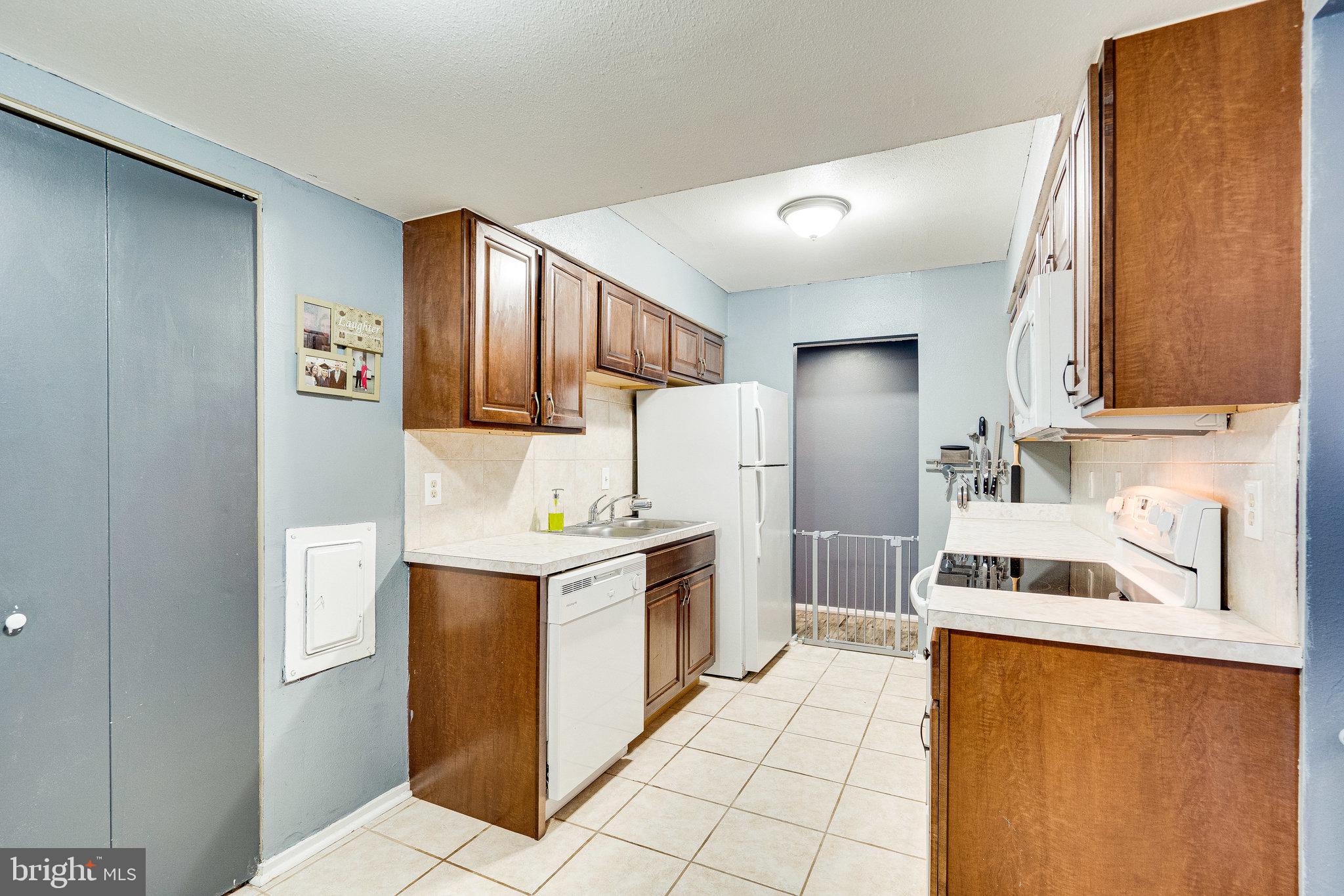 6101 Edsall Road, Unit 1704 Alexandria, VA 22304 - Photo 19 of 66
