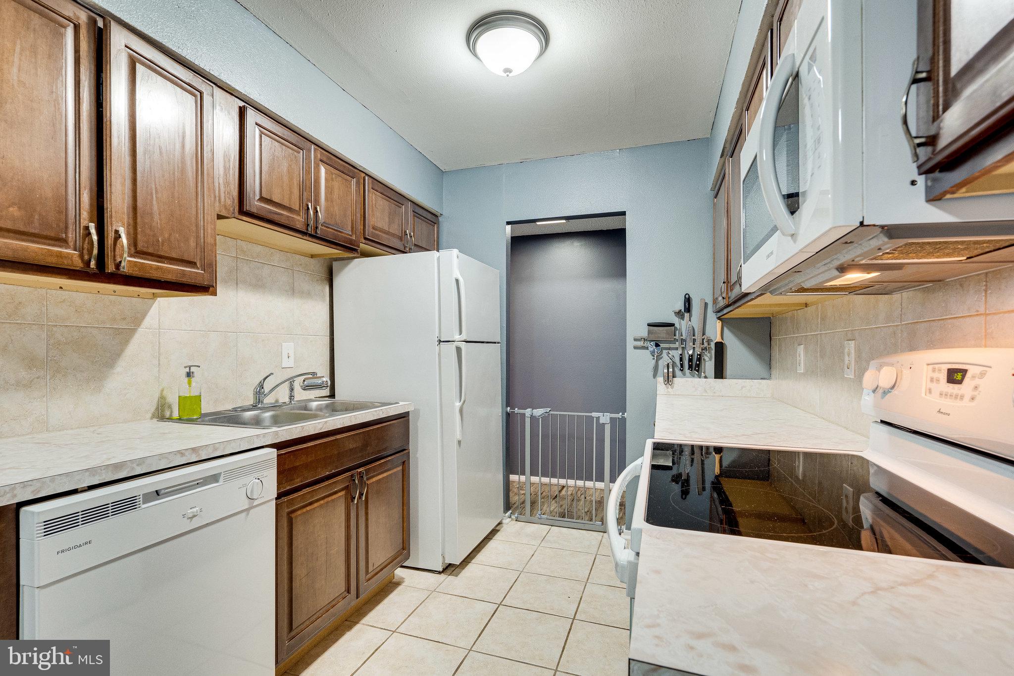 6101 Edsall Road, Unit 1704 Alexandria, VA 22304 - Photo 23 of 66