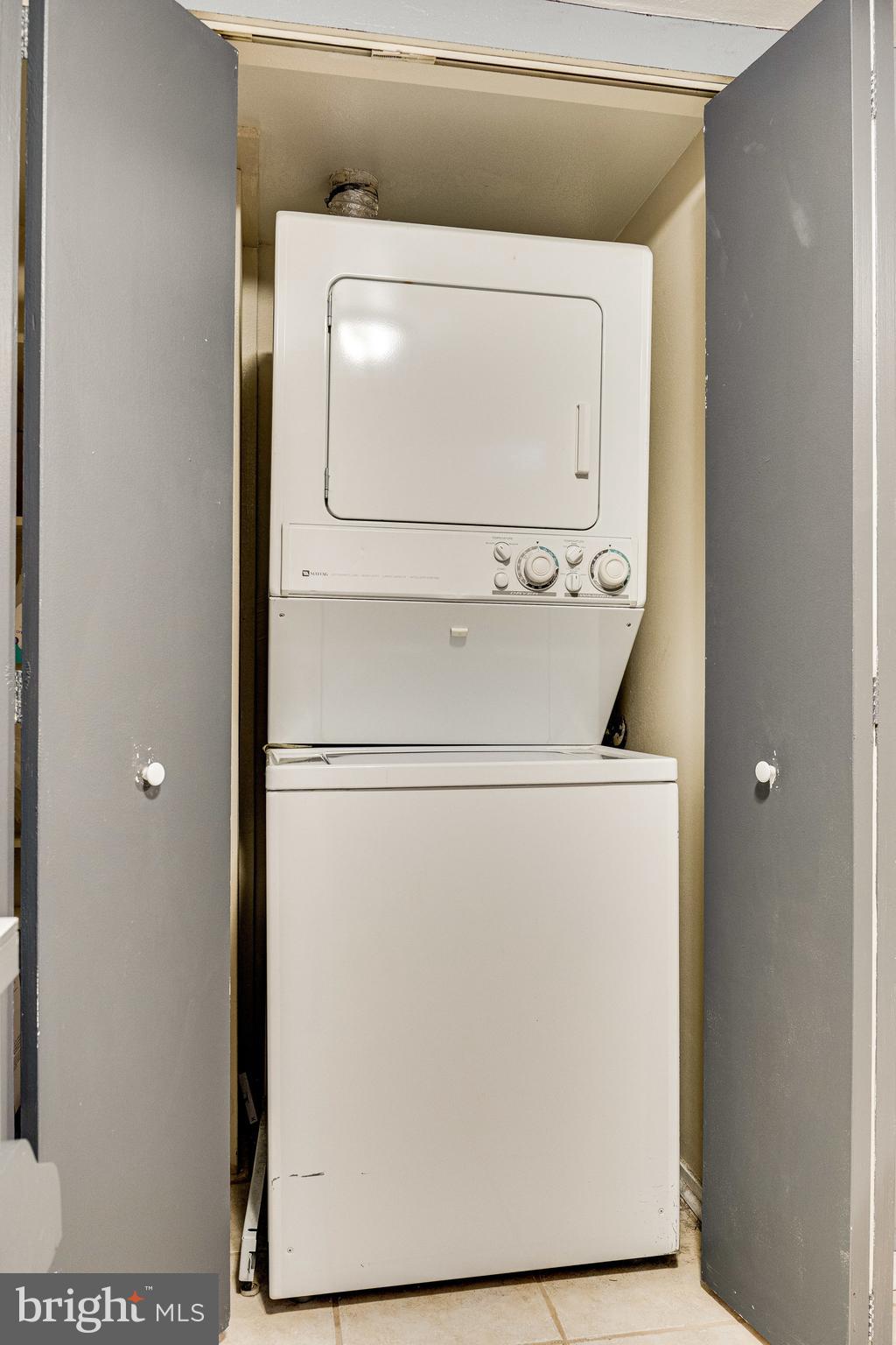 6101 Edsall Road, Unit 1704 Alexandria, VA 22304 - Photo 26 of 66