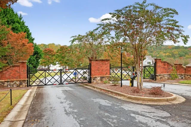 $550,000 | 3551 Dockside Shores Drive, Gainesville, GA 30506