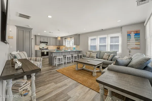 $2,800 | 307 Asbury Avenue, Ocean Gate, NJ 08740