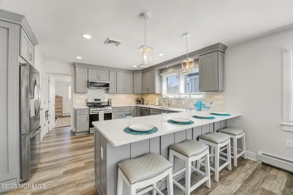 $2,800 | 307 Asbury Avenue, Ocean Gate, NJ 08740