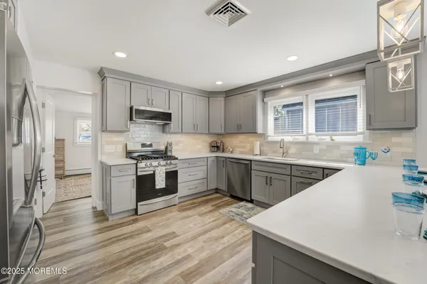 $2,800 | 307 Asbury Avenue, Ocean Gate, NJ 08740