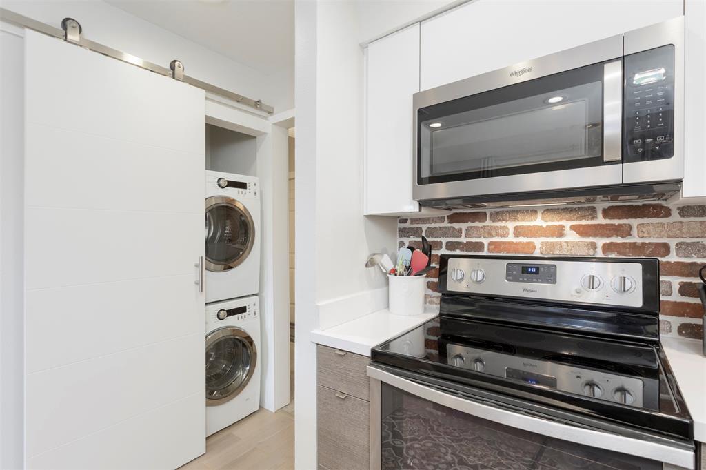 5100 Verde Valley Lane, Unit 135 Dallas, TX 75254 - Photo 9 of 26