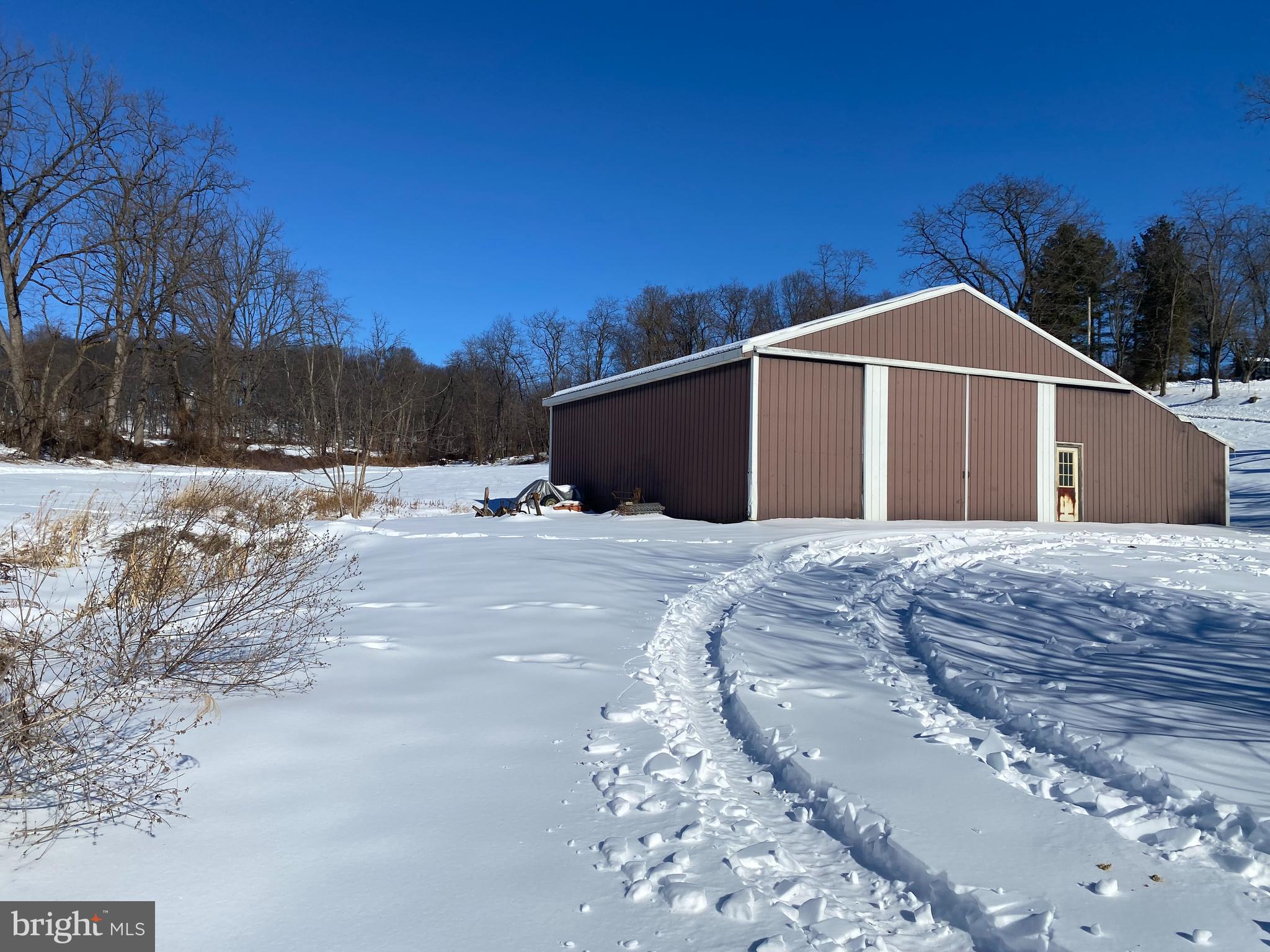 10400 Enfield Road Felton, PA 17322 - Photo 5 of 36