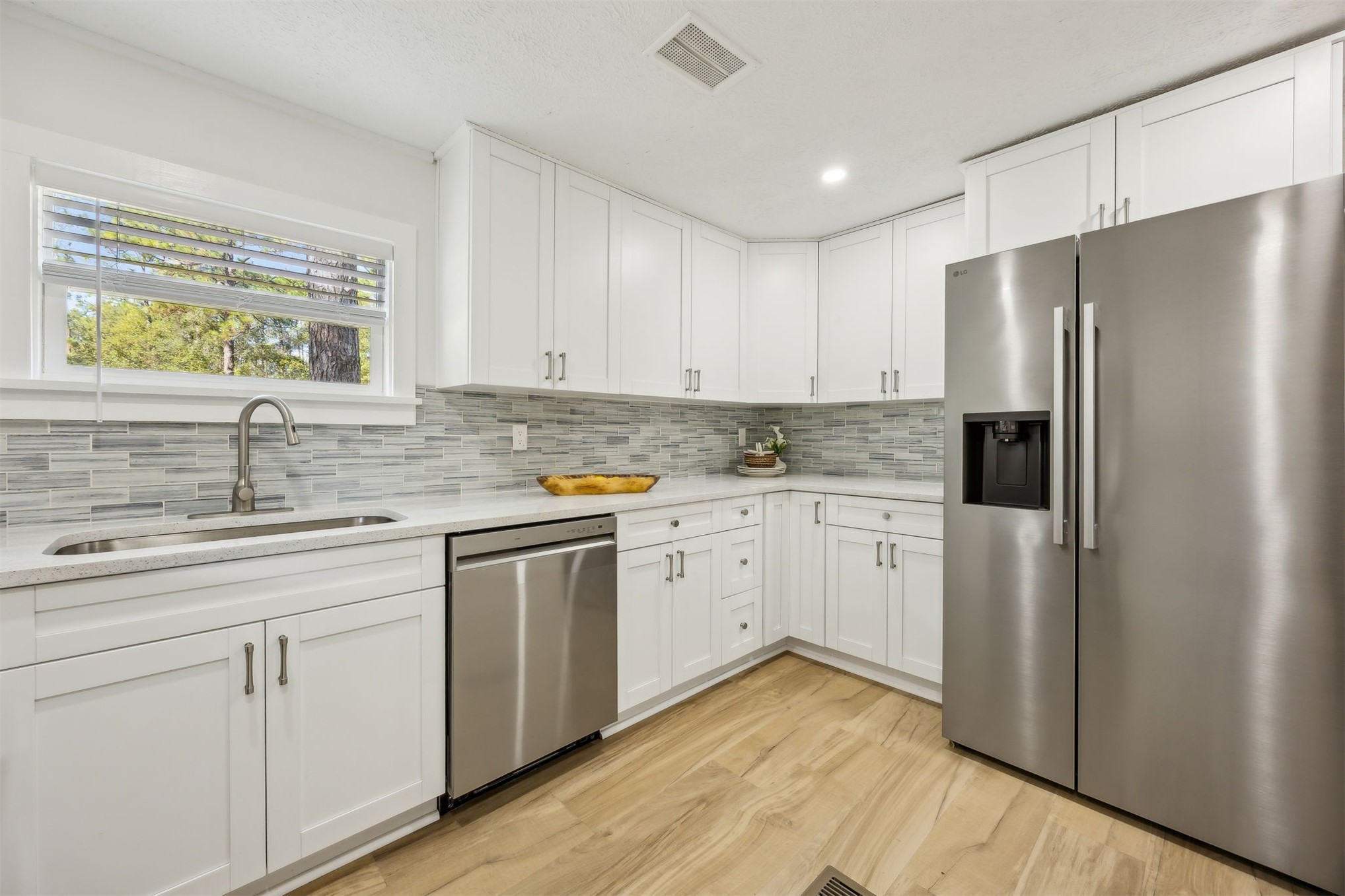 95539 Tyson Road Fernandina Beach, FL 32034 - Photo 12 of 38 ... all new stainless steel appliances