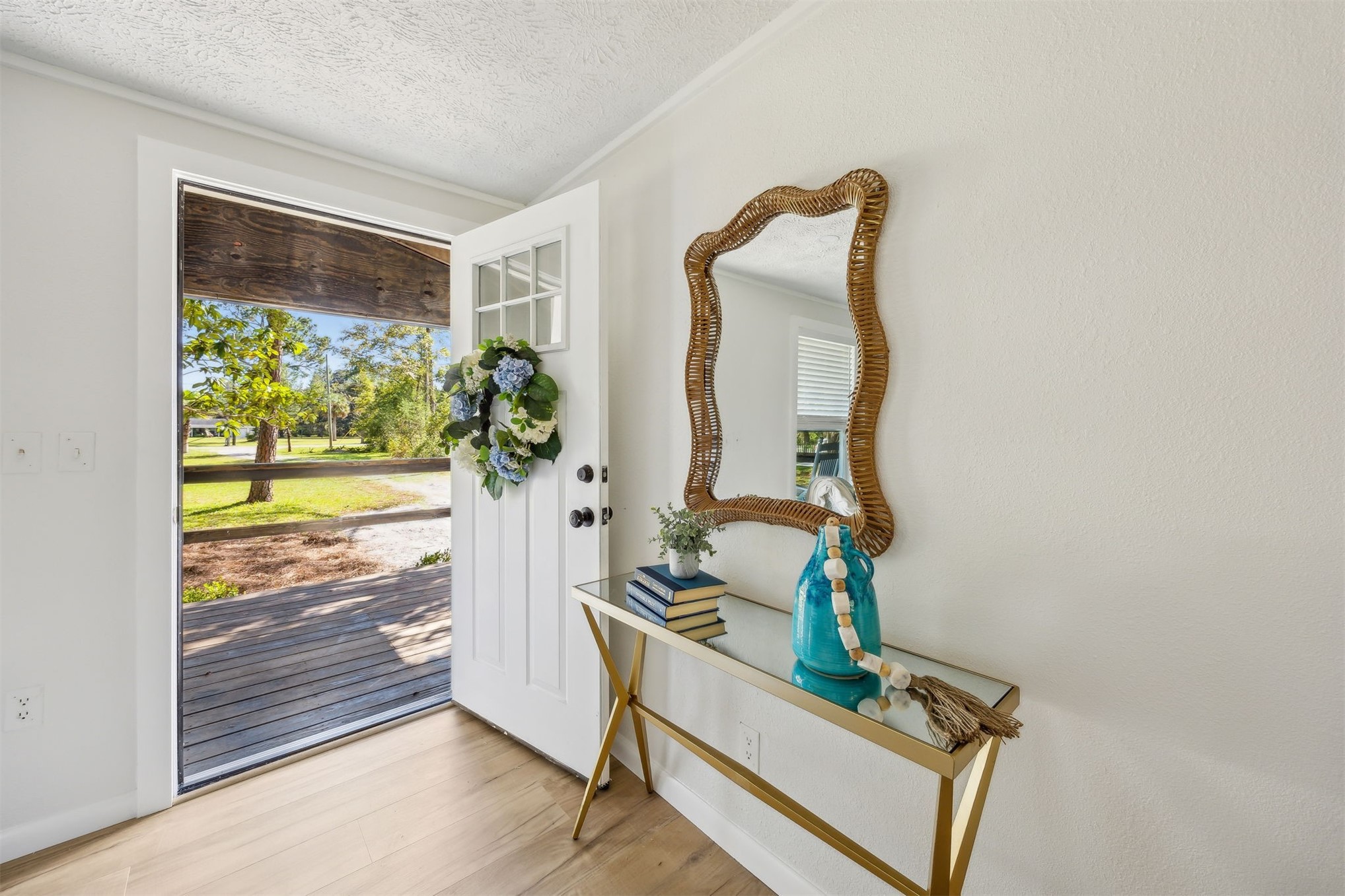 95539 Tyson Road Fernandina Beach, FL 32034 - Photo 6 of 38 ... all walls textured and painted