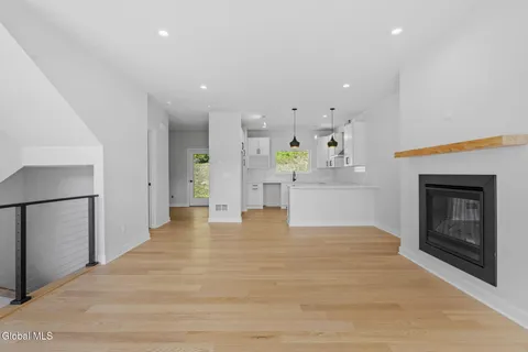 $718,300 | 15 Footpath Way, Lake George, NY 12845