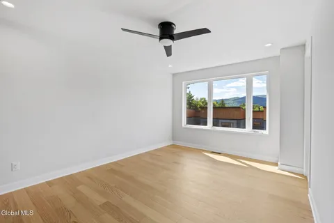 $718,300 | 15 Footpath Way, Lake George, NY 12845