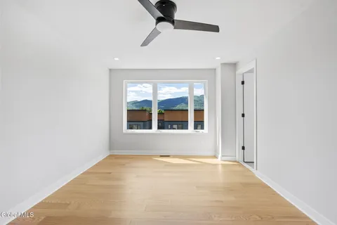 $718,300 | 15 Footpath Way, Lake George, NY 12845