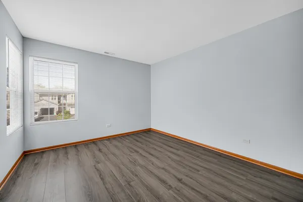 $2,400 | 14857 West Victoria Crossing, Unit 14857, Lockport, IL 60441