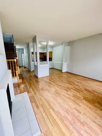 $2,400 | 14857 West Victoria Crossing, Unit 14857, Lockport, IL 60441