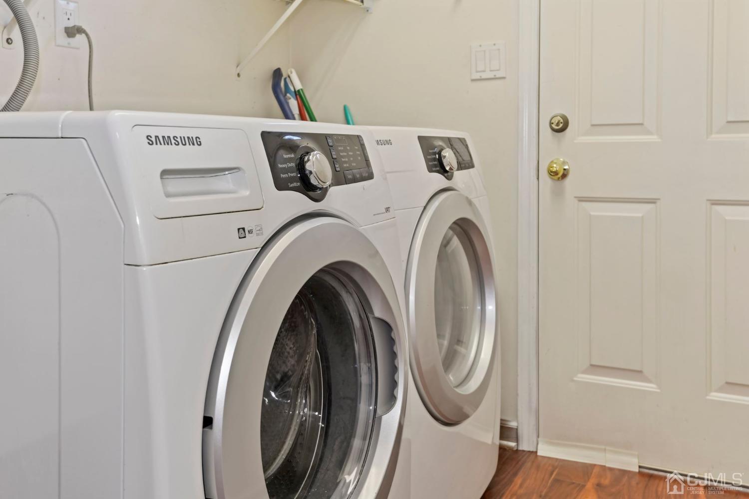 16 Allison Court Edison, NJ 08820 - Photo 13 of 33 a utility room with dryer and washer