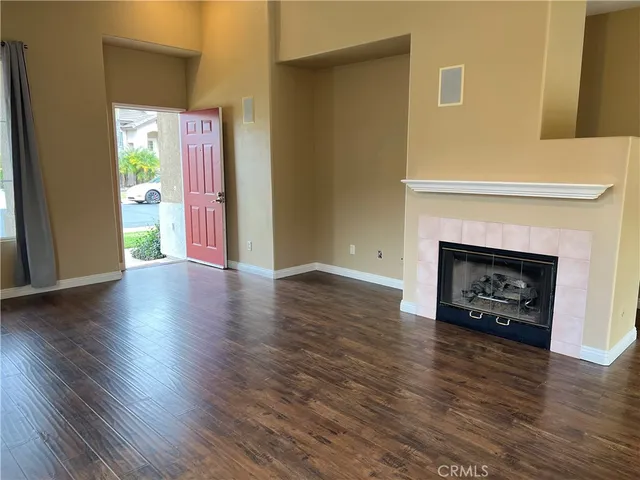 $3,300 | 368 Kilworth Drive, Corona, CA 92882