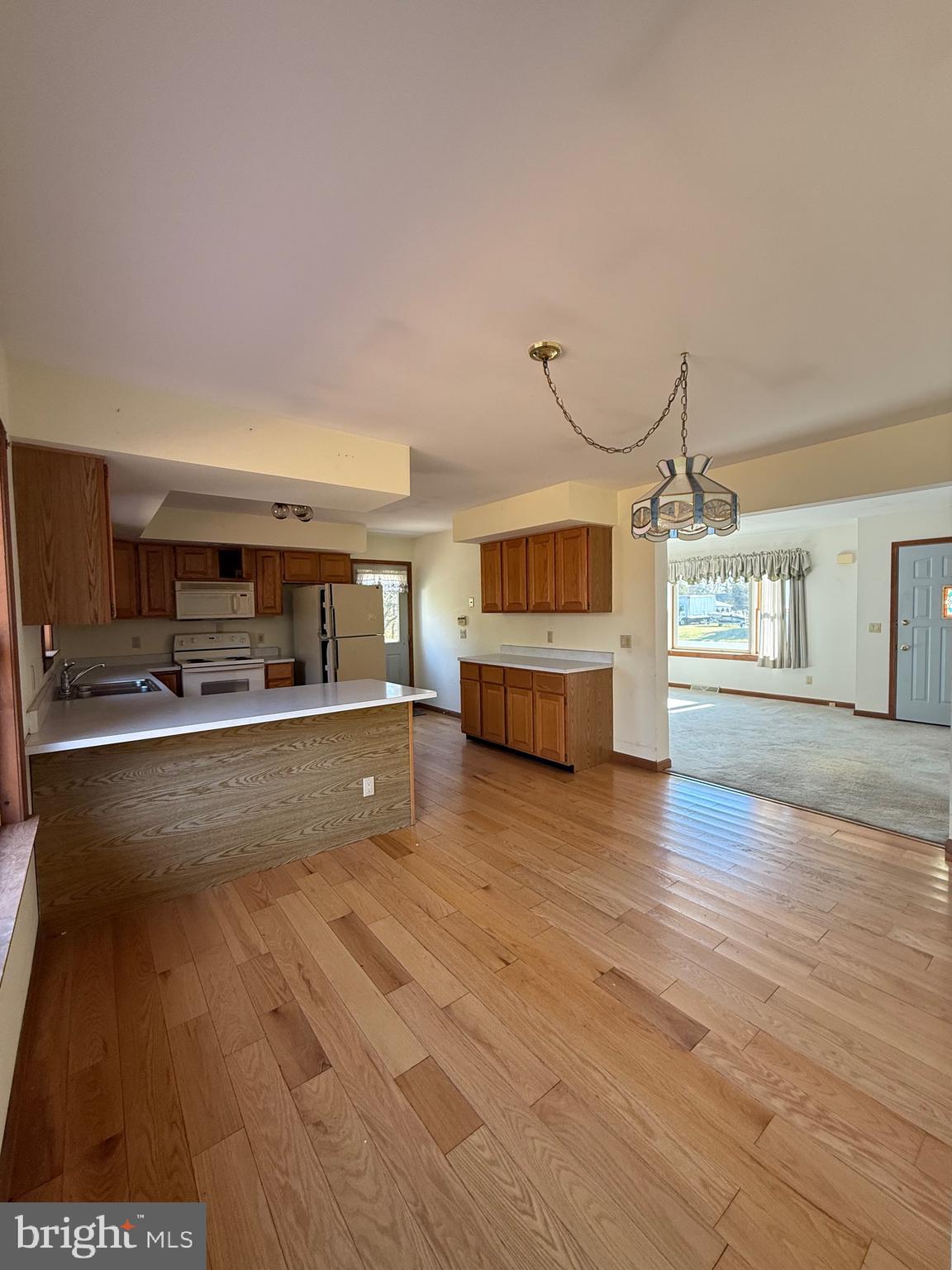 24 Cedar Road Pittsgrove, NJ 08318 - Photo 16 of 43 kitchen