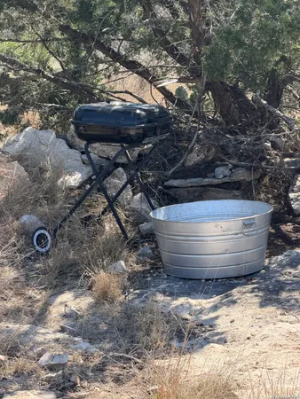 $99,000 | 1213 SD 42200, Rocksprings, TX 78880