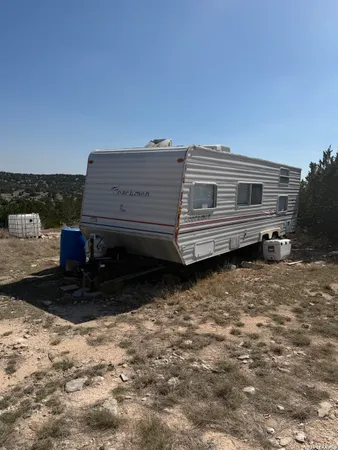 $99,000 | 1213 SD 42200, Rocksprings, TX 78880