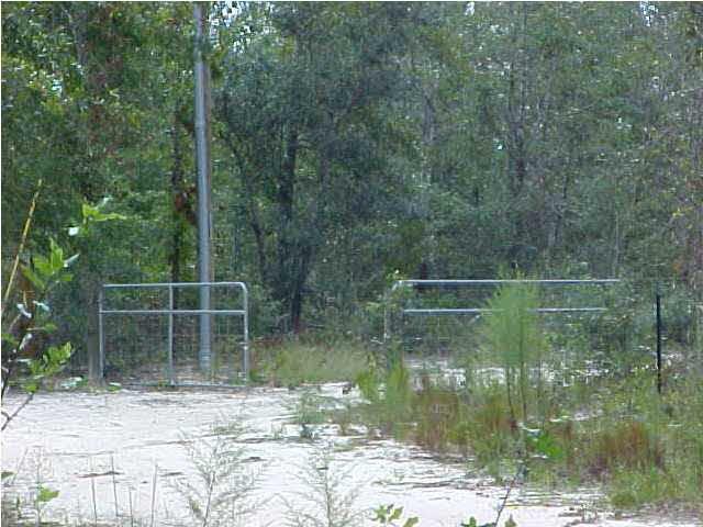4232 Carl Booker Road Milton, FL 32583 - Photo 2 of 13 Gallery Image 2