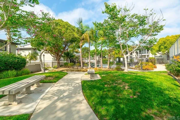 $599,000 | 506 Canyon Drive, Unit 6, Oceanside, CA 92054
