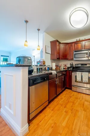 $599,000 | 506 Canyon Drive, Unit 6, Oceanside, CA 92054