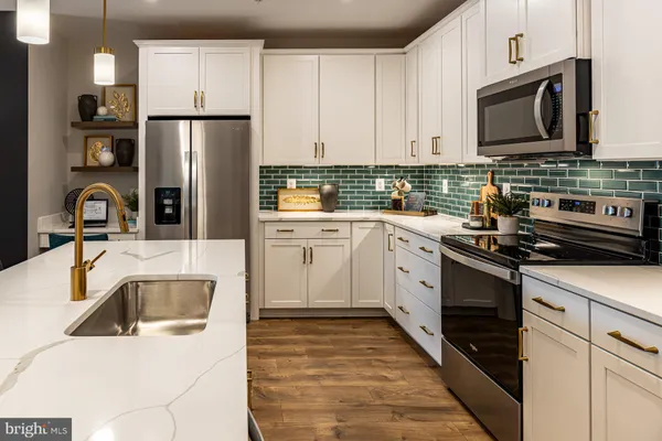 $474,990 | 13210 Petrel Street, Unit 3304, Clarksburg, MD 20871