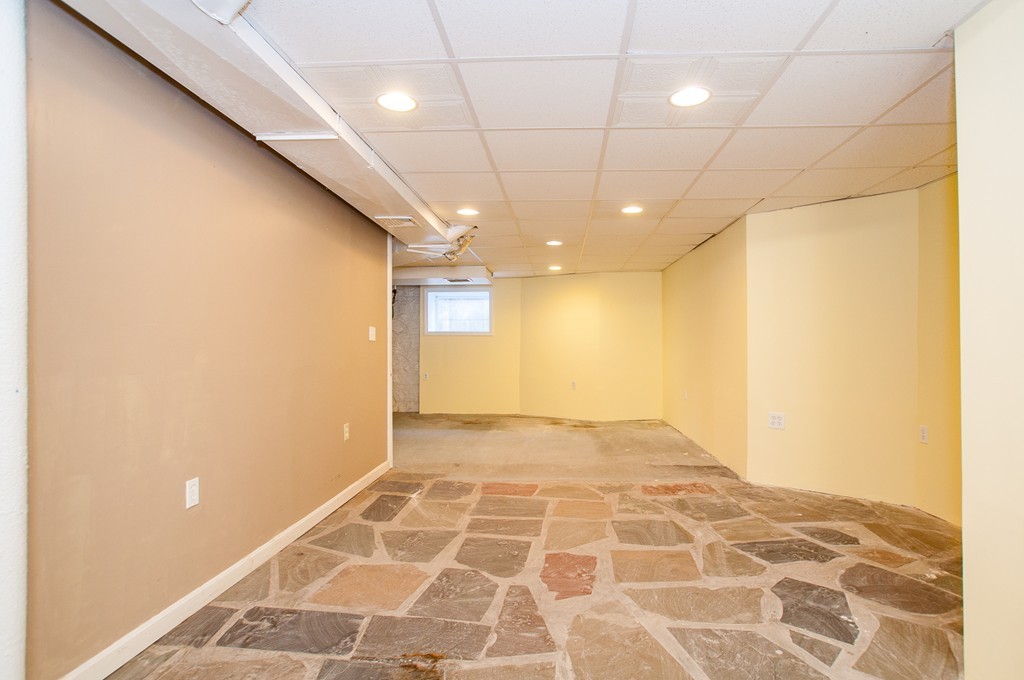 7 Brookside Park Milton, MA 02186 - Photo 22 of 25