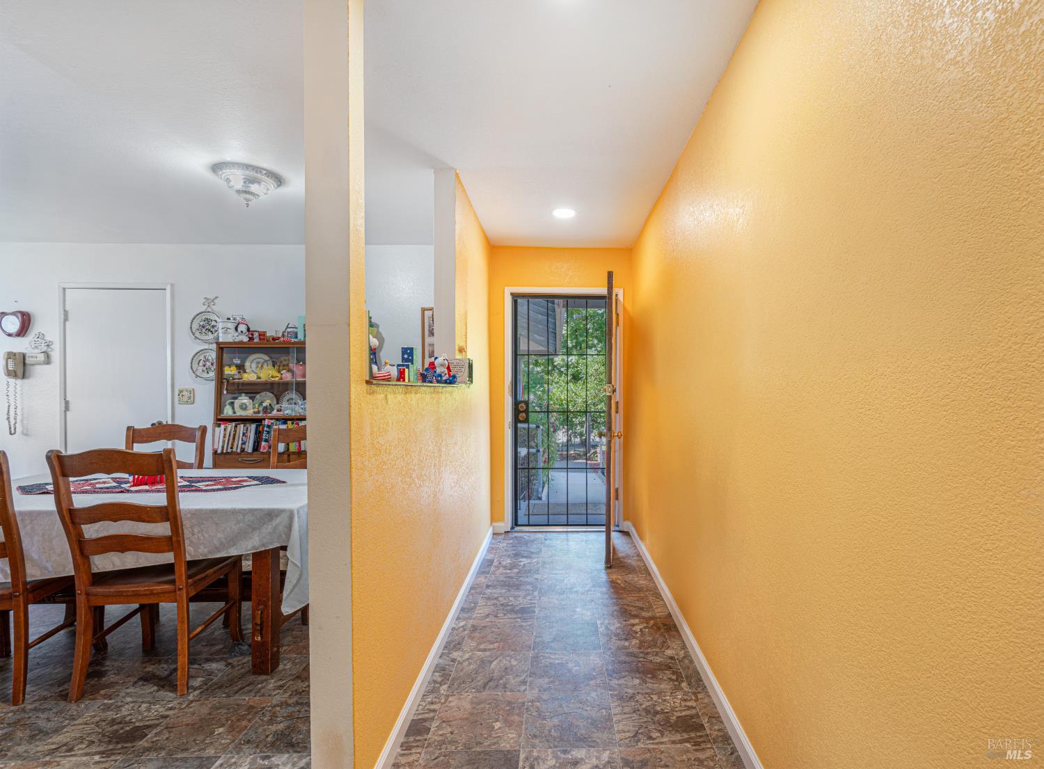 1551 West 3rd Street Santa Rosa, CA 95401 - Photo 9 of 26
