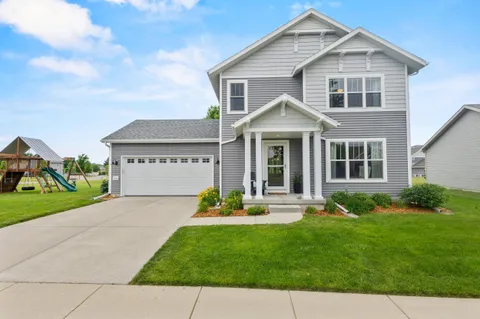 $500,000 | 6302 Pennock Lane, McFarland, WI 53558