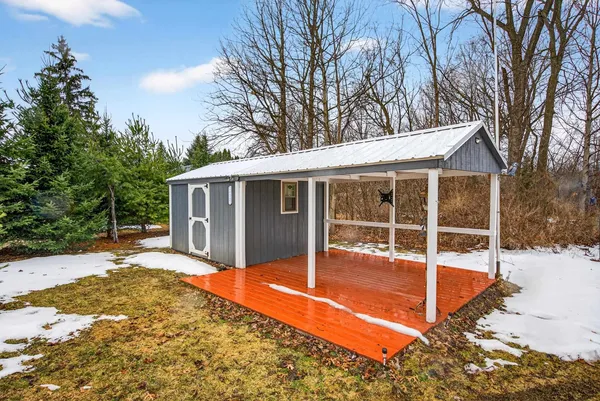 $290,000 | 117 North Cherry Street, Hortonville, WI 54944