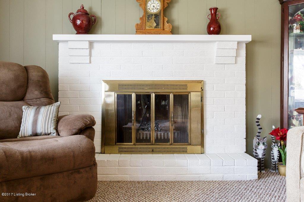 1038 Runell Road Louisville, KY 40214 - Photo 7 of 26 1038 Runell Rd-7