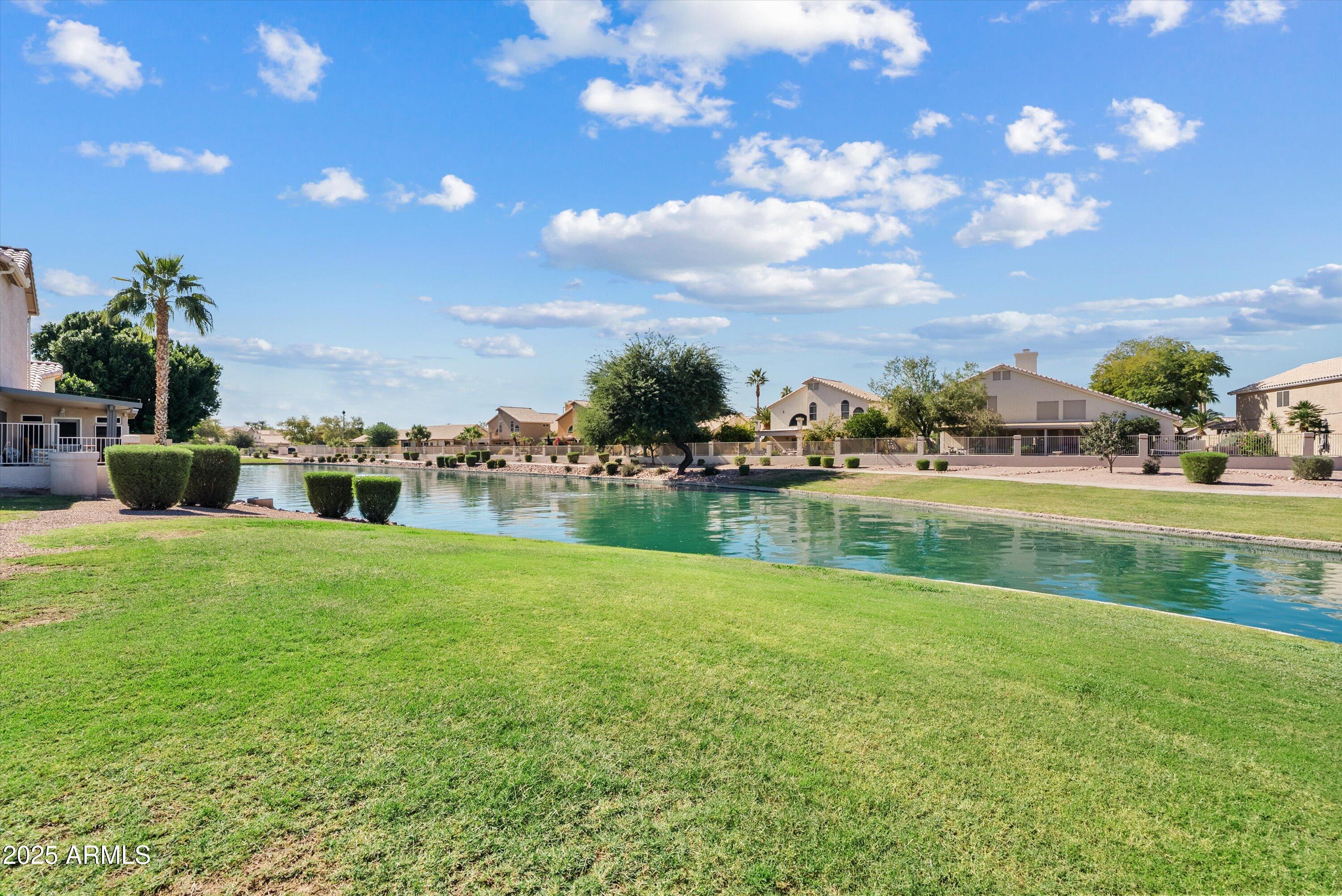 545 South Ash Street Gilbert, AZ 85233 - Photo 37 of 38 a view of a house with a big yard