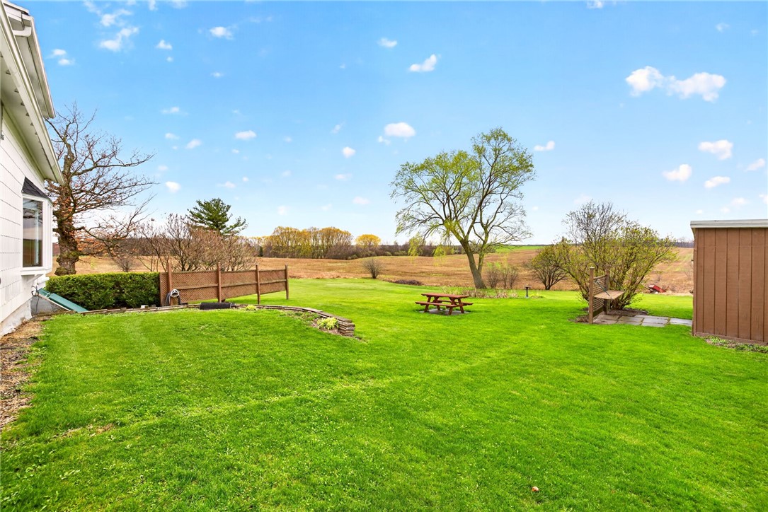 2070 New Michigan Road Canandaigua Town, NY 14424 - Photo 25 of 39