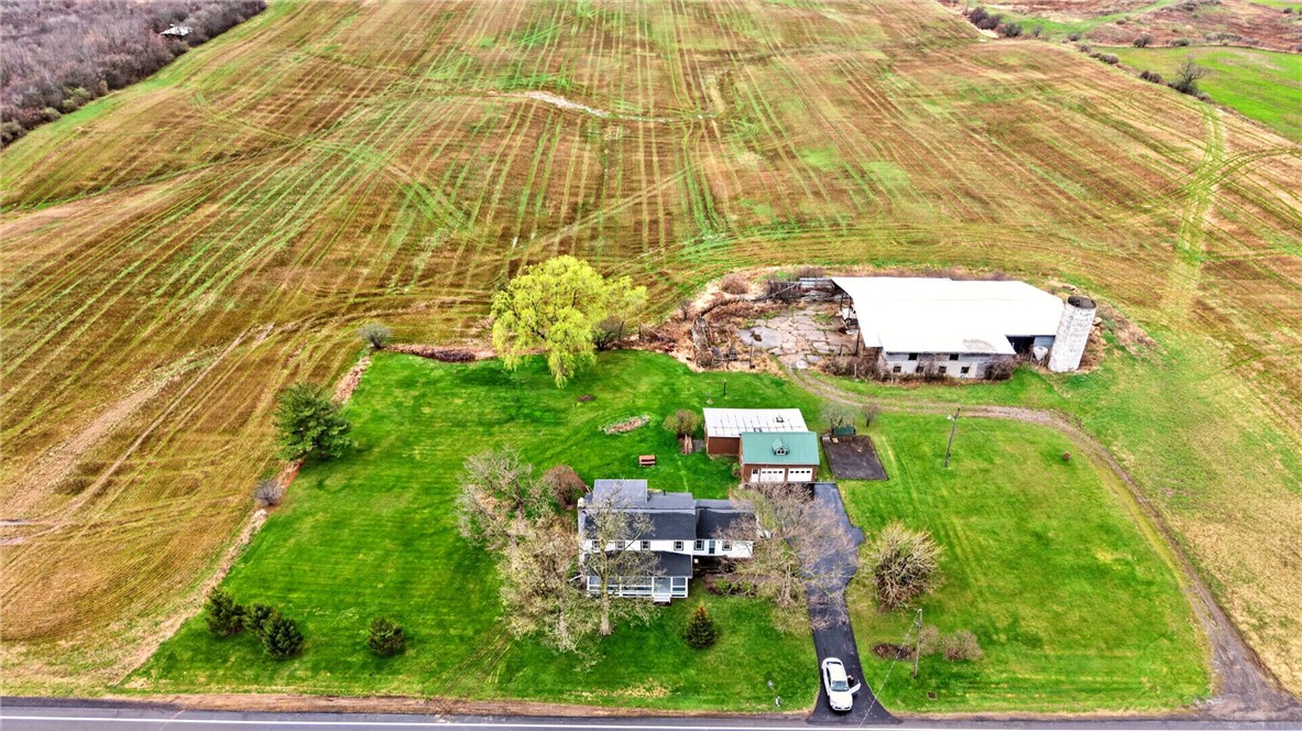 2070 New Michigan Road Canandaigua Town, NY 14424 - Photo 5 of 39