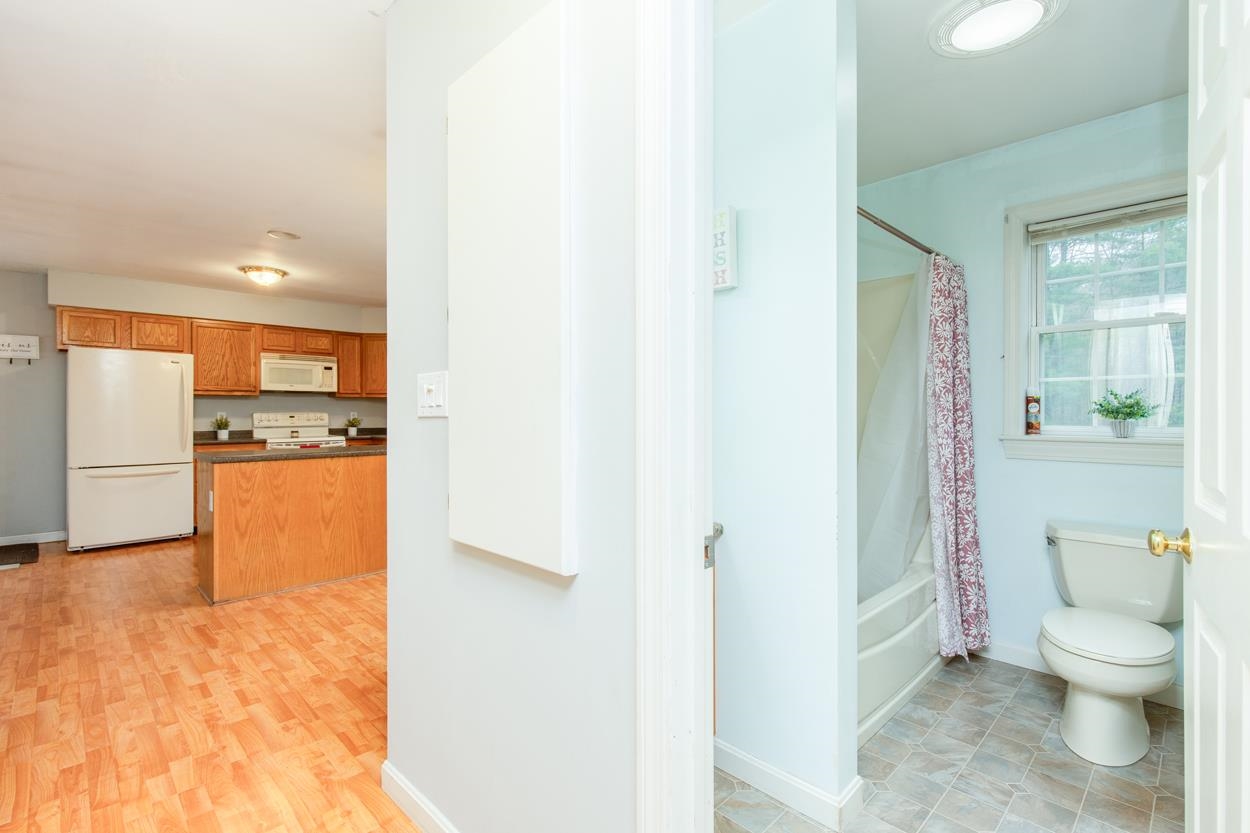 815 Bachelder Road Pembroke, NH 03275 - Photo 35 of 50