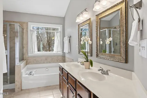 $450,000 | 211 Kronos Lane, Cary, NC 27513