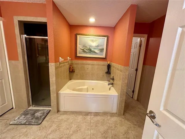 a view of livingroom with furniture and window