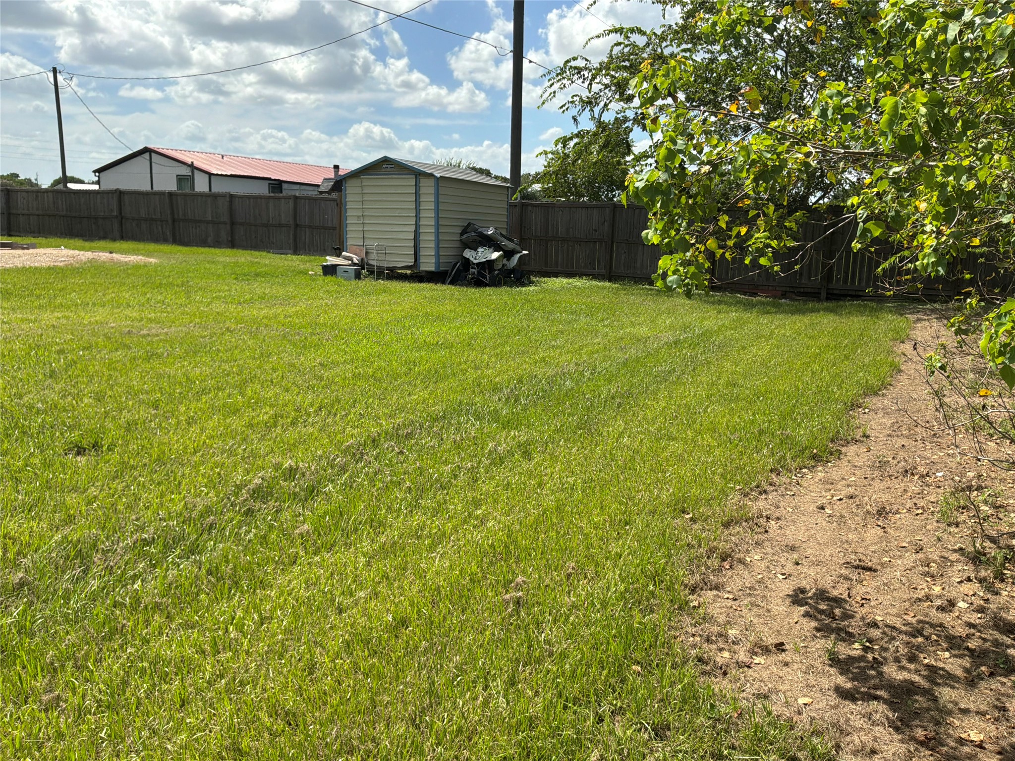 10207 Trey Road Needville, TX 77461 - Photo 19 of 19 side view.