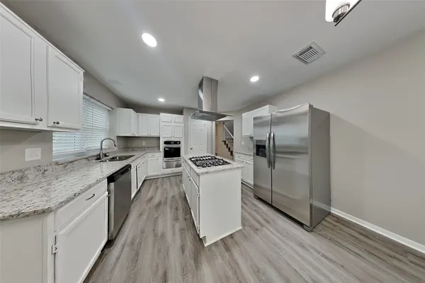 $2,140 | 18150 River Sage Drive, Houston, TX 77084