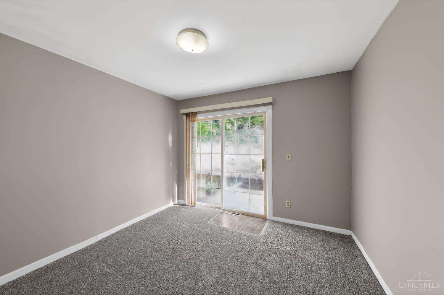 3910 Delhi Road Cincinnati, OH 45204 - Photo 7 of 38