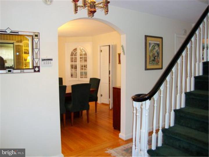 1345 Overbrook Road Wynnewood, PA 19096 - Photo 4 of 19 Foyer