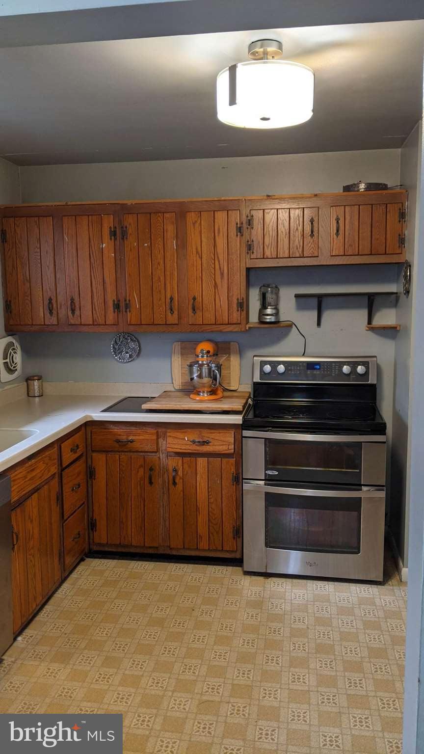 1305 N Road Severna Park, MD 21146 - Photo 4 of 17 Gallery Image 4