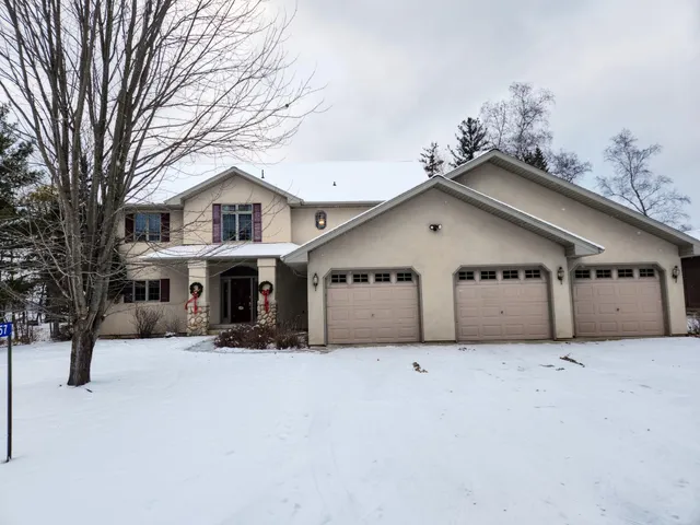 $897,000 | 25157 Hemlock Trail, Park Rapids, MN 56470